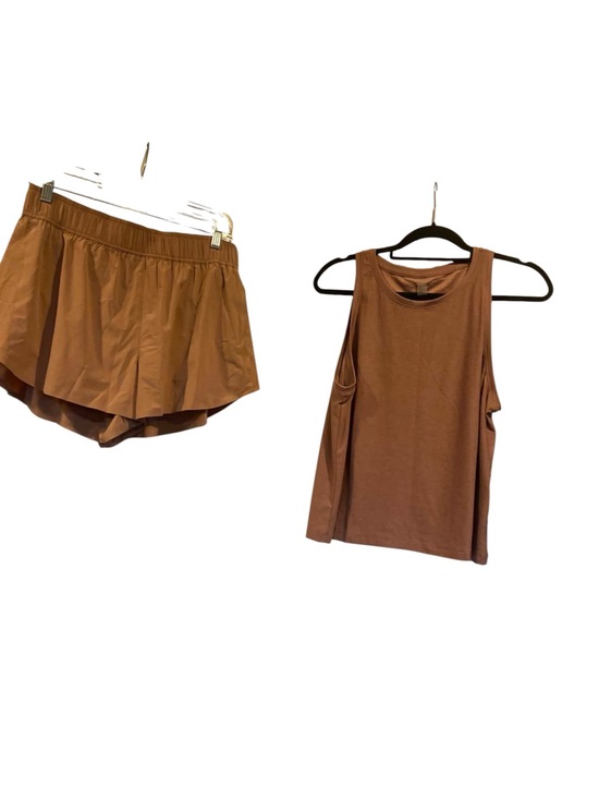 Beyond Yoga Pants - NWT Beyond Yoga Shorts/Tank Top Size Medium LIGHT BROWN